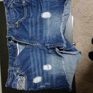 Cutoff jean short